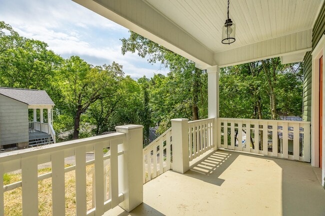 Photo - 671 Tremont Pl