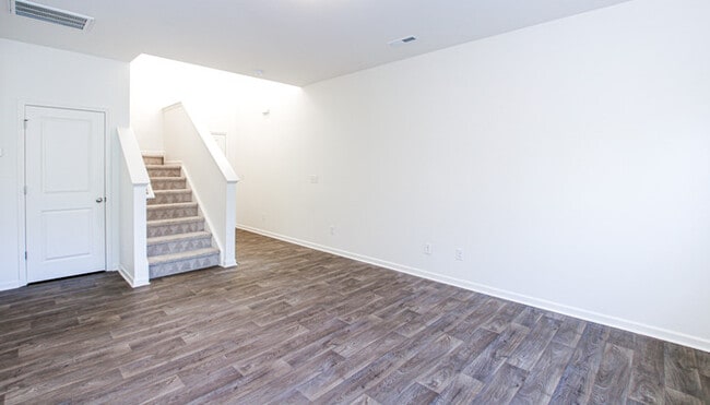 Photo - 3BD/2.5 Bath Townhome in Midland Wyntree C...