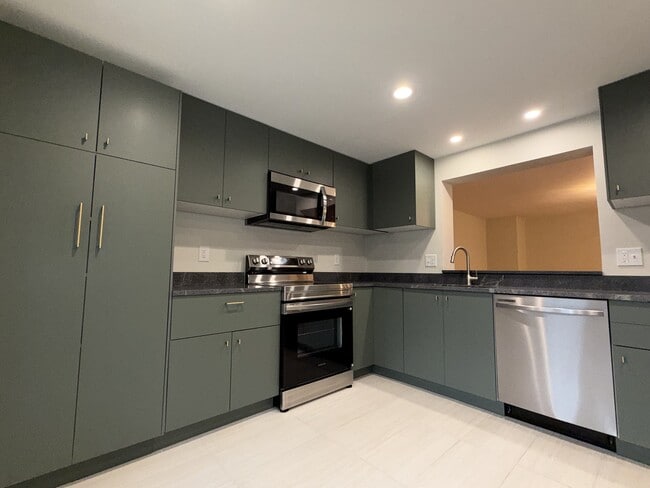 Photo - 1195 Palmwood Ct