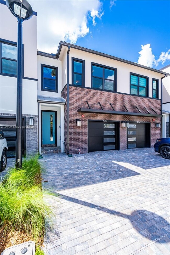 Building Photo - 8342 NW 7th Pl