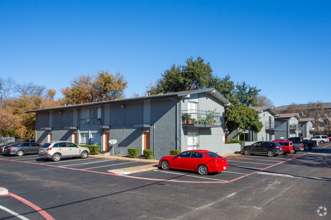 Photo - The Loren Apartments