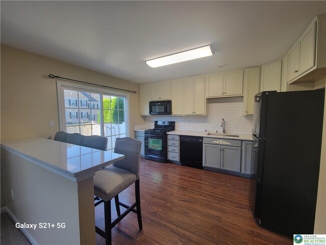 Photo - 4176 Bunker Hill Dr S