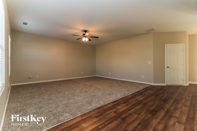 Photo - 19 Dohrman Wy