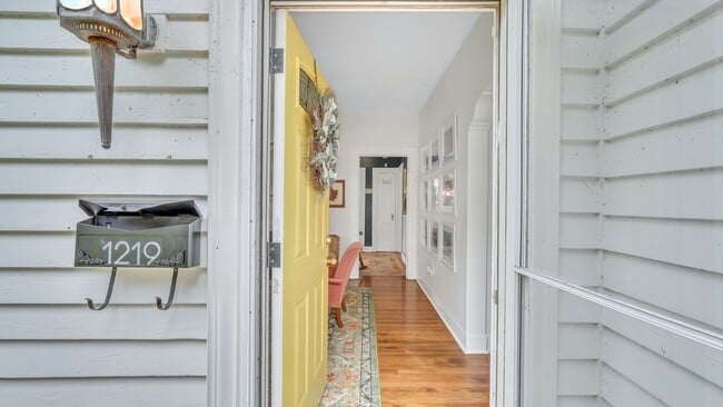 Photo - 1219 Washington Ave