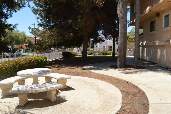 Photo - Two bedroom Condo In Chula Vista