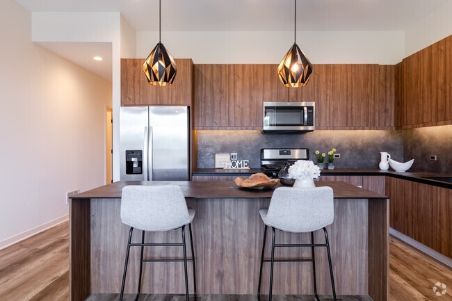 Roselle Station Apartments