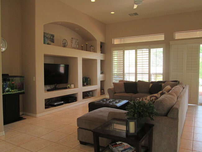 Photo - Unfurnished - 1 Year Rental