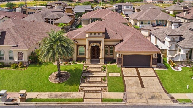 35 W Elbrus Ave