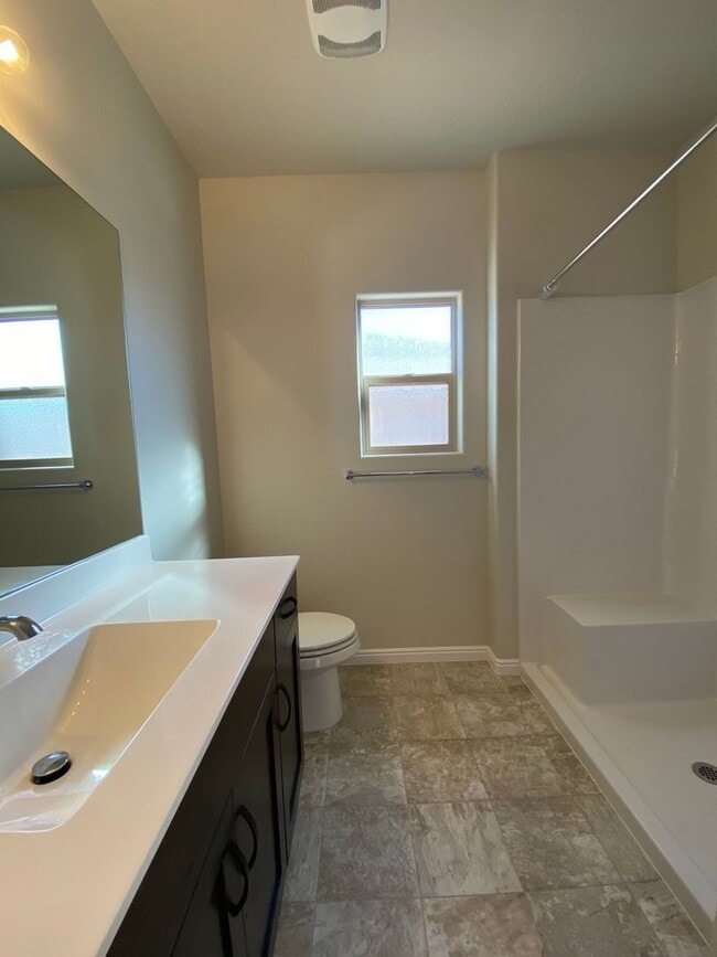 Photo - Stunning 6 bedroom in Little Valley