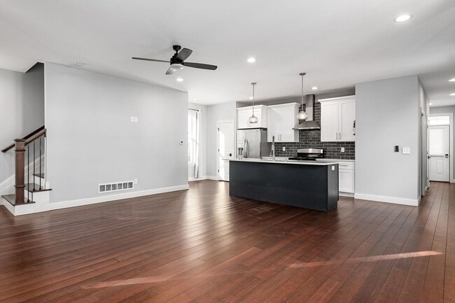 Photo - Beautiful new single family home on the Ne...