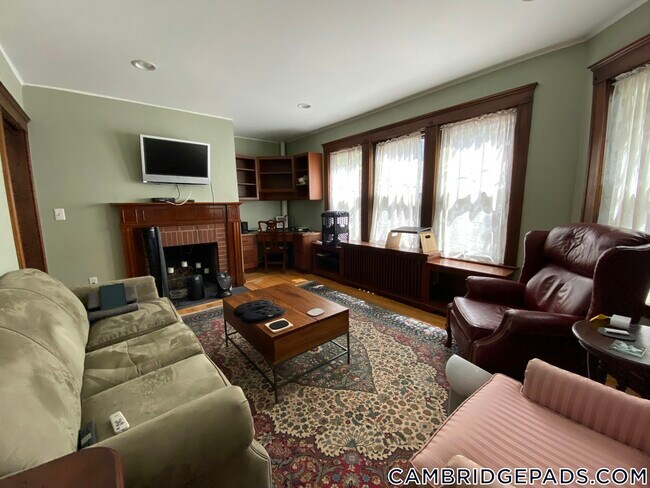 Photo - 13 Story St Unit 6