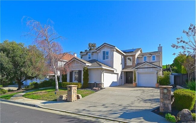 Building Photo - 829 Deer Spring Cir