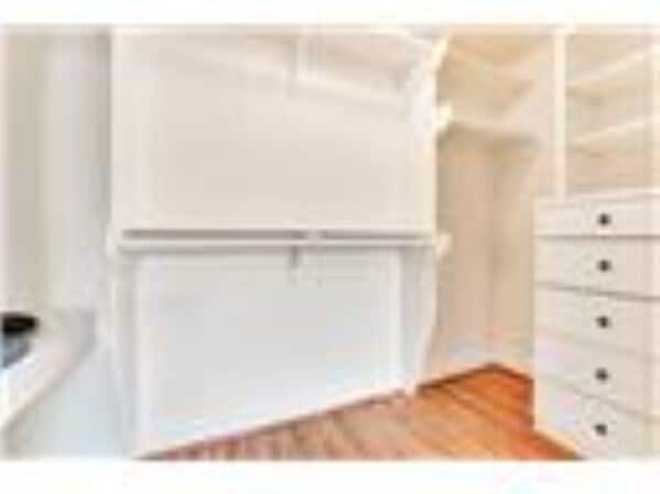 Building Photo - 10102 Neuens Rd Unit A302