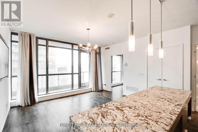 Photo - 8 Charlotte St Unit 1301