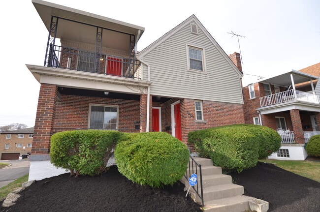 Photo - 7301 Brookcrest Dr Unit 1