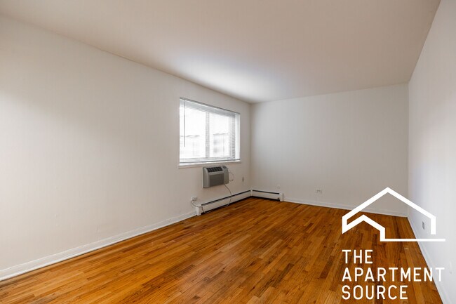 Photo - 540 W Roscoe St Unit 489