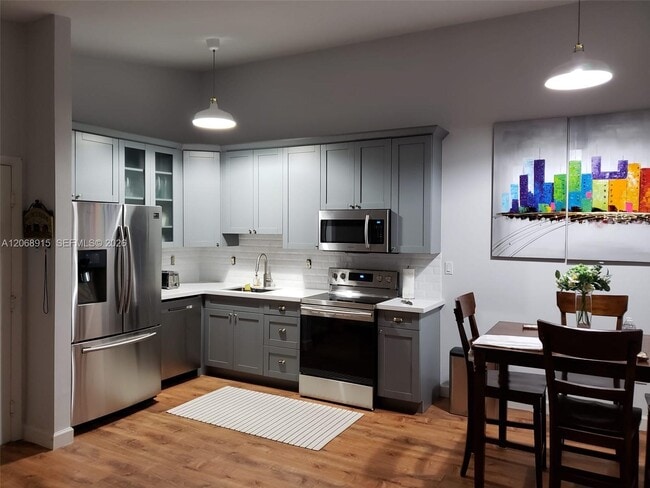 Building Photo - 4780 NW 102nd Ave Unit 204-11