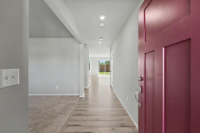 Photo - 15065 Iverson Lp SE