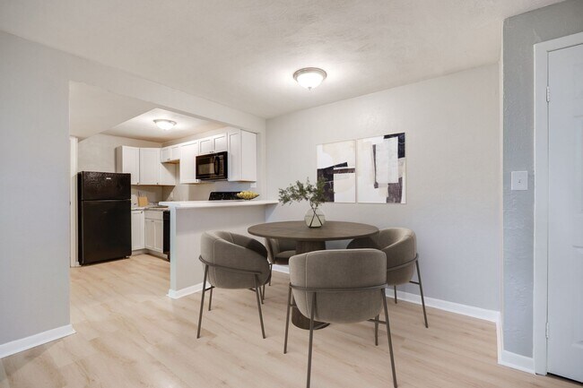 Photo - Monroe Terrace Apartments