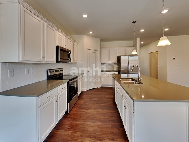 Photo - 1802 Windsor Park Ave