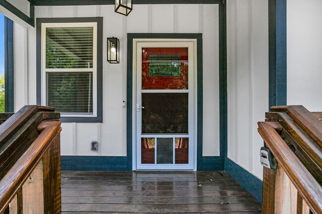 Photo - 108 Averill St