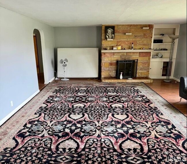 Photo - 200 E Glendora Dr