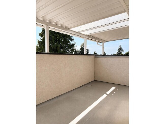 8232 Nechako Dr