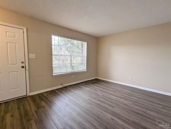 Photo - 6220 Lanier Dr