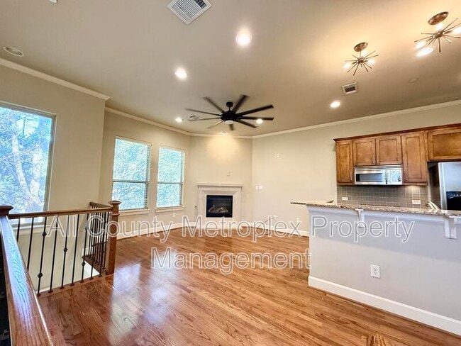 Photo - 7333 Valley View Ln