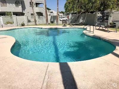 Building Photo - 850 S River Dr Unit 2017 Rental