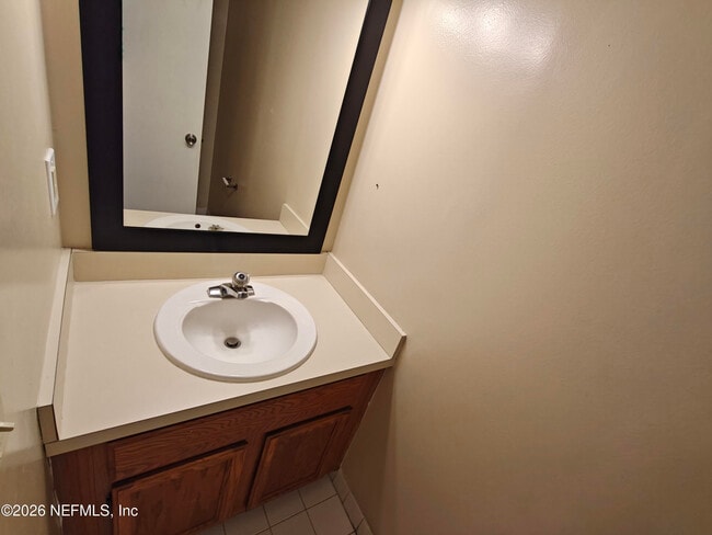 Photo - 6028 Duclay Rd