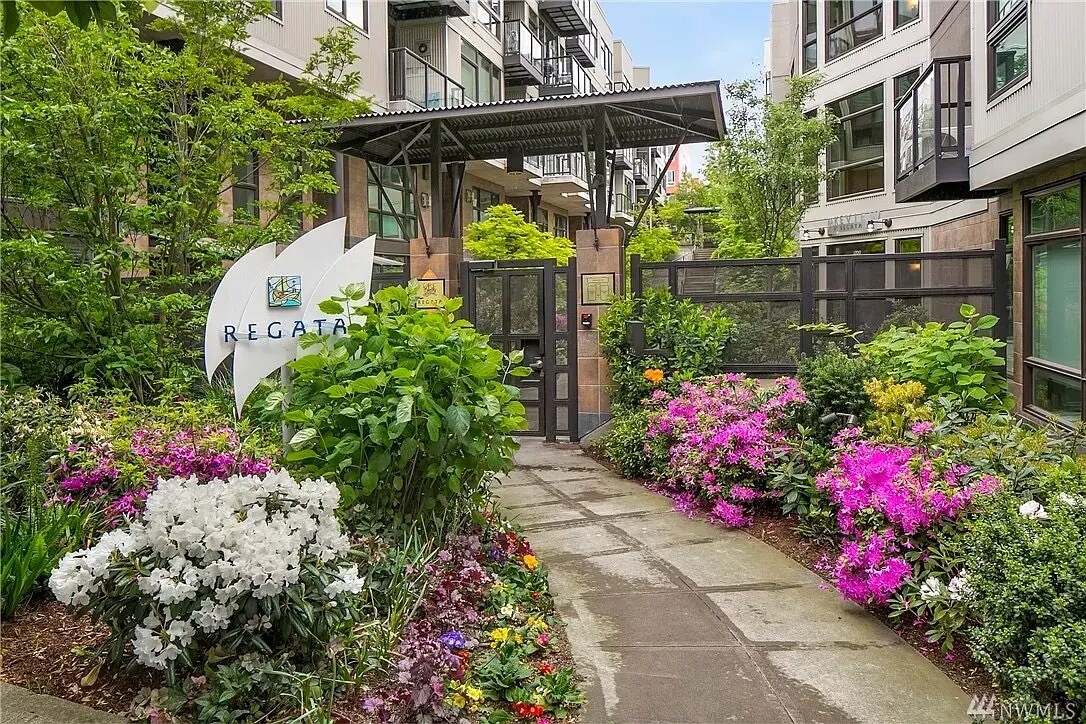 Photo - 1700 N Northlake Way Unit 301