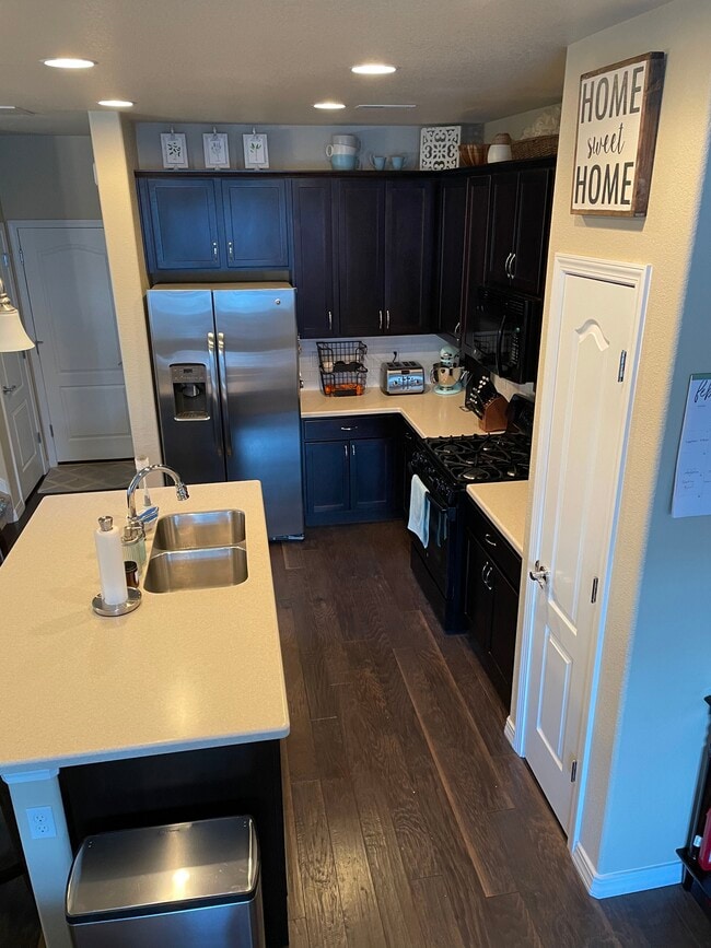 Photo - 1728 Portland Gold Dr