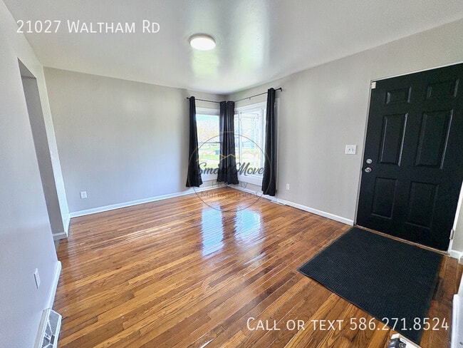 Photo - 21027 Waltham Rd