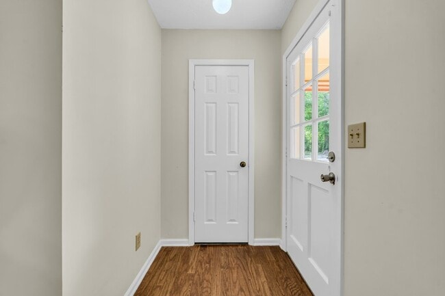 Photo - 2804 Plum Rd