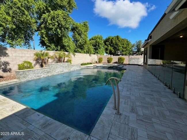 Photo - 3220 N 136th Dr