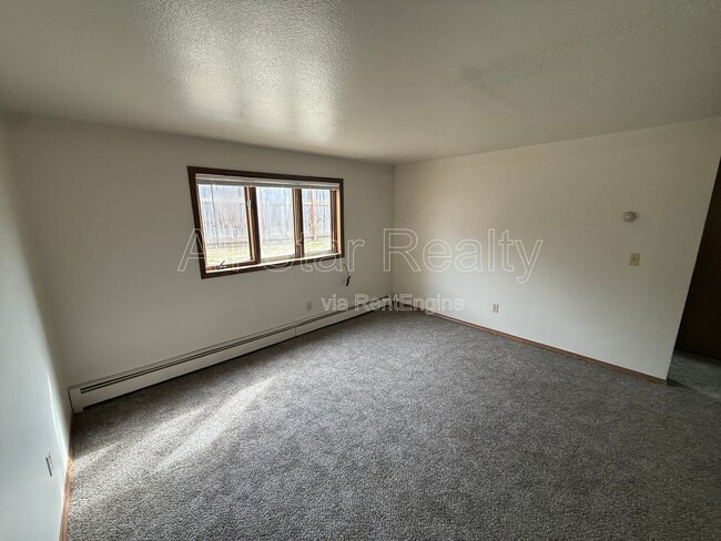 533 Price St Unit 2