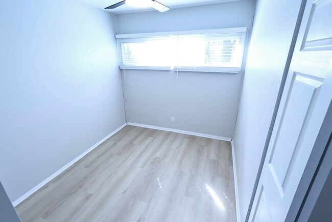 Photo - 1859 Delia Ave