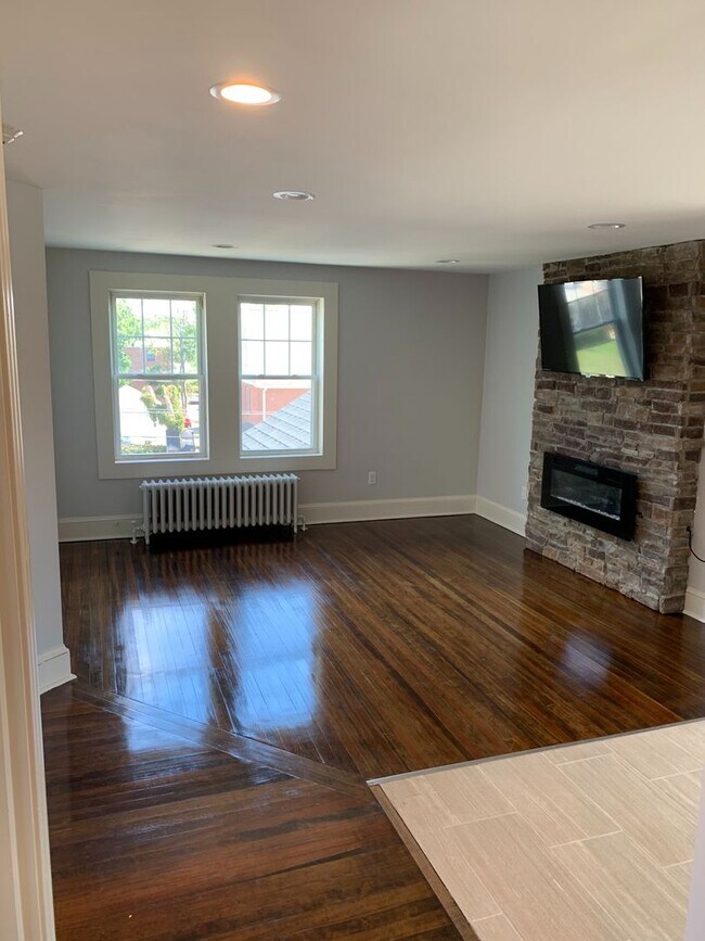 Photo - Whiting Lane Luxury Unit The Whiting Lane Penthouse - Floor #3