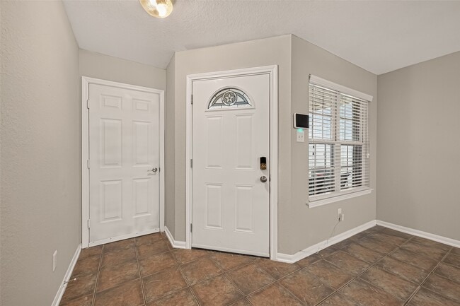 Photo - 13330 Belvedere Park Ct