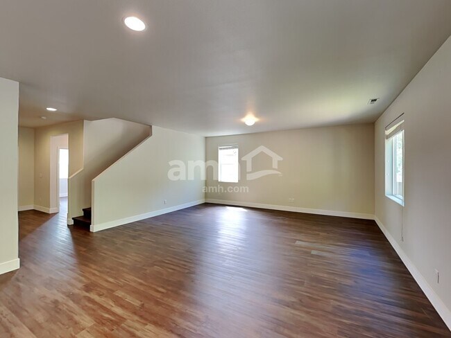 Photo - 1709 Blacktail Ln