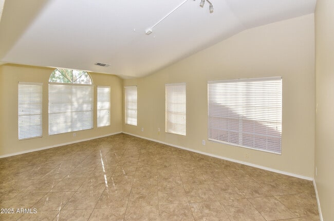 Photo - 1360 N Brentwood Pl