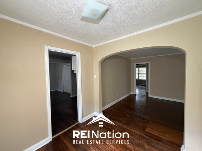 Move-In Ready 3 Bedroom Home on Spottswood - Large Fenced Backyard