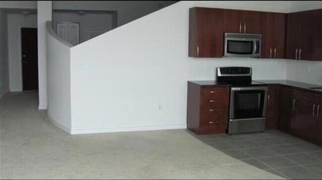 Photo - 300 S Australian Ave Unidad 509