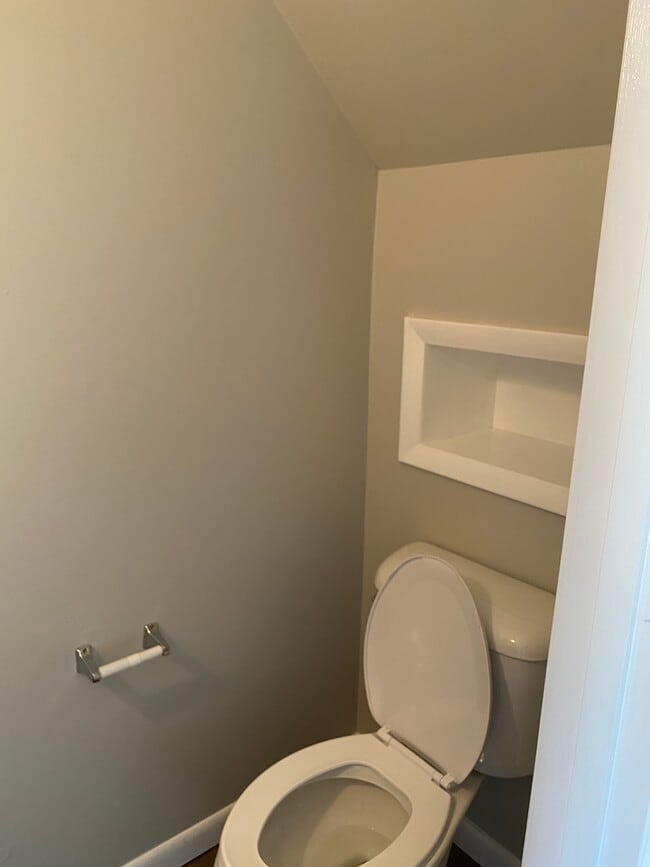 43 W 13th St Unit B
