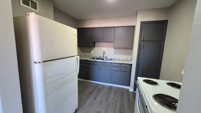 Photo - 4286 Catalpa Dr. Unit 3