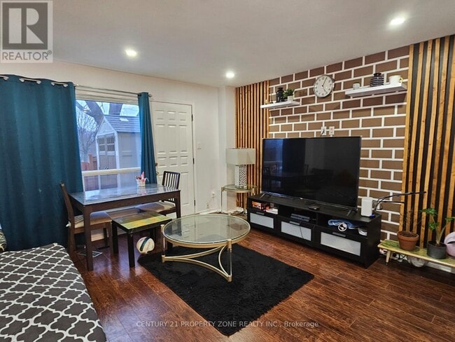 Photo - 475 Bramalea Rd