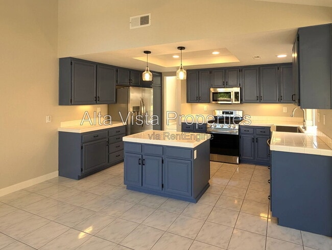 Photo - 1204 Rocky Point Way