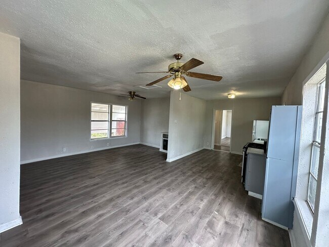 Photo - 2-BEDROOM HOME IN PROSPECT HILL