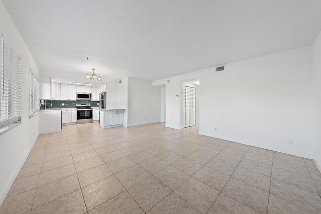 Building Photo - 316 Southwind Ct Unit Apt 107